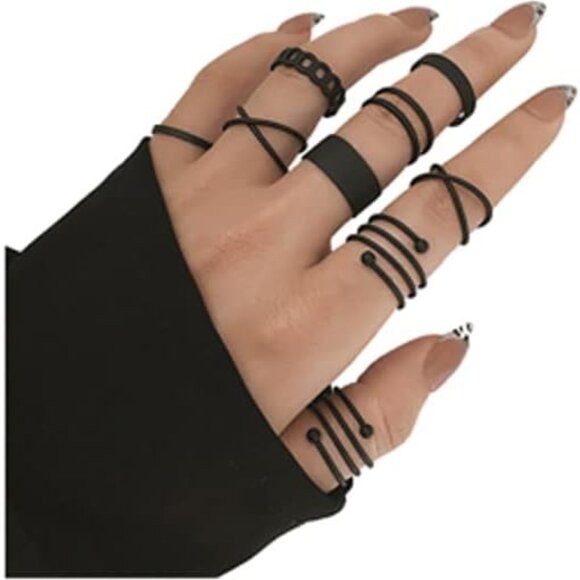 Black Knuckle Rings Set for Women Vintage Stackable Midi Rings Boho Crystal Pear - Picture 1 of 8